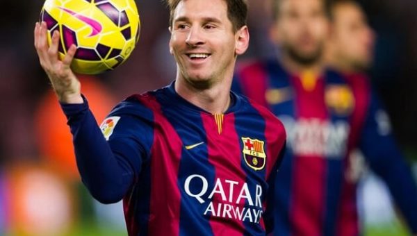 Huyền thoại bóng đá Messi